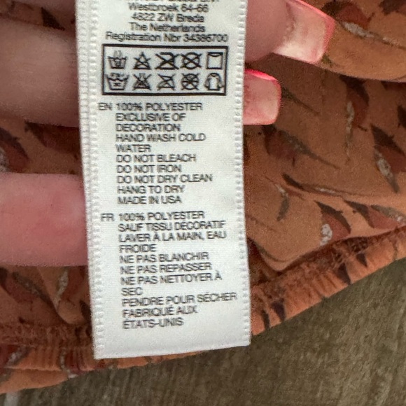 Forever 21 Pink and White Cropped Embellished Blouse - Picture 6 of 8